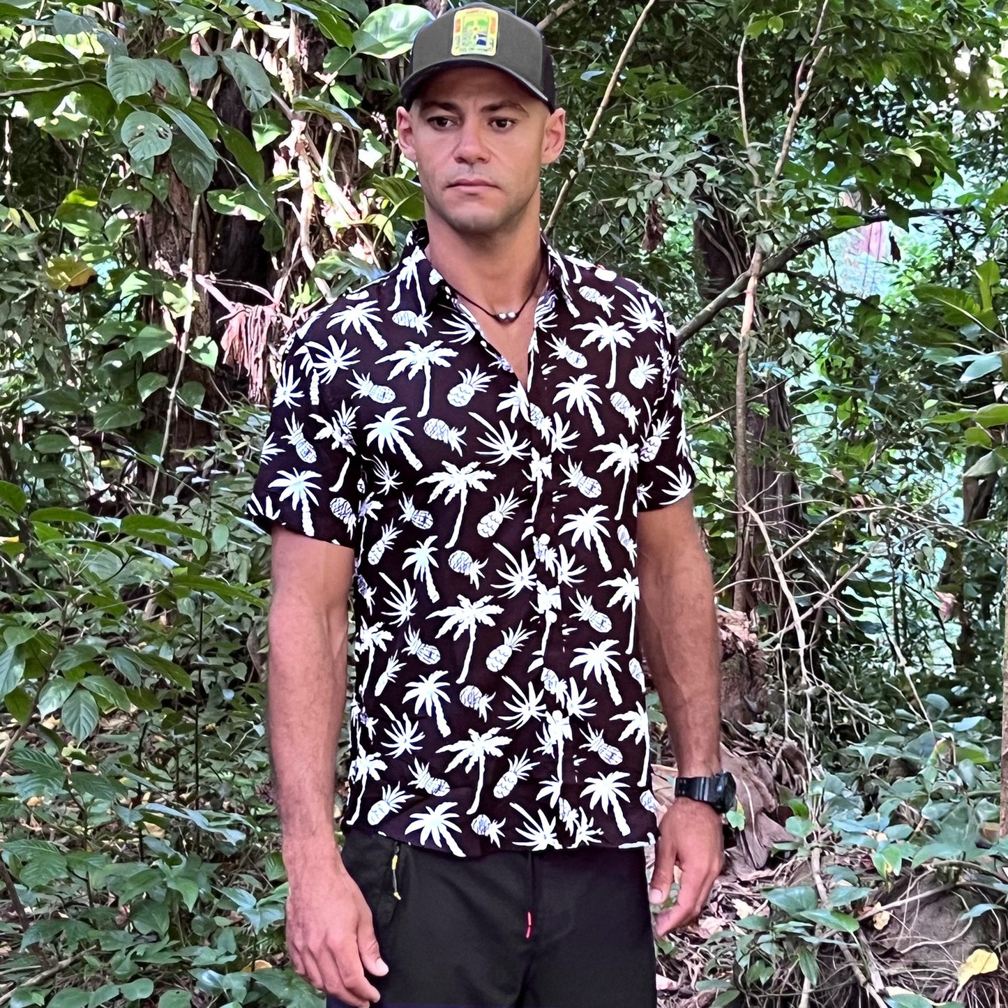 Black Palm Tree & Pineapple Shirt - Phin Hawai'i